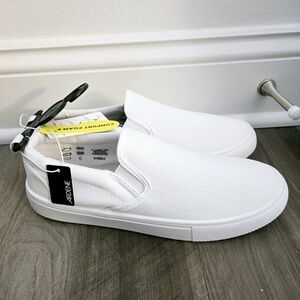 NWT Ardene Slip On Canvas Shoes